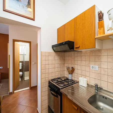 Senjo - With Balcony And Sea View 2 Apartman
