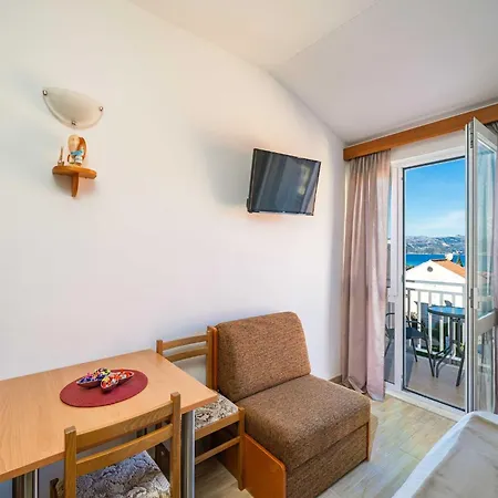 Senjo - With Balcony And Sea View 2 Appartement