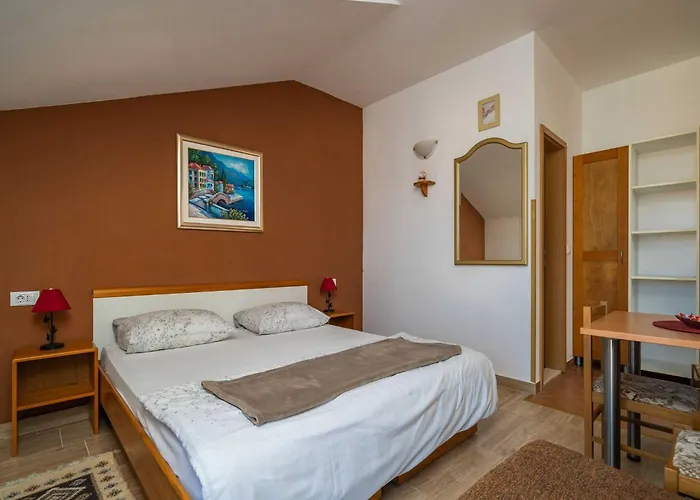 아파트 Senjo - With Balcony And Sea View 2 *