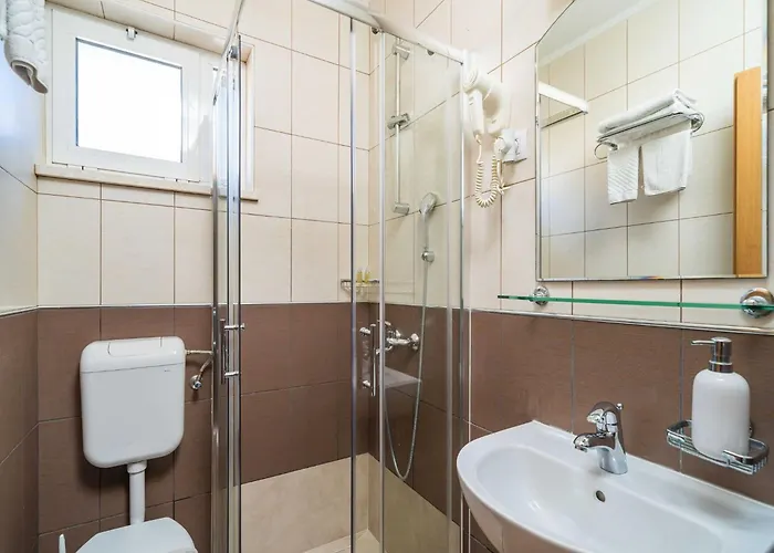 아파트 Senjo - With Balcony And Sea View 2 *